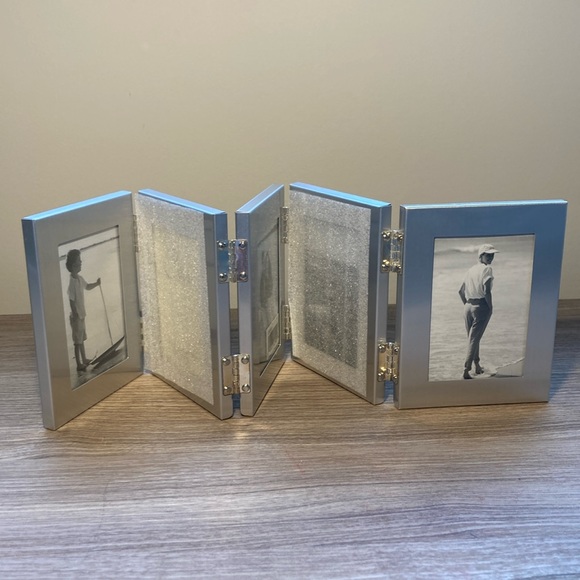 Byrnes of Boston accordion 5 frames folding brushed silver - Picture 2 of 15